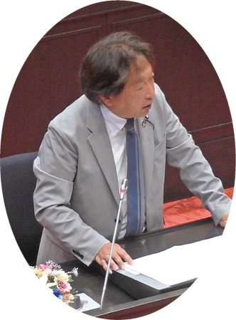 伊東　輝彦 議員