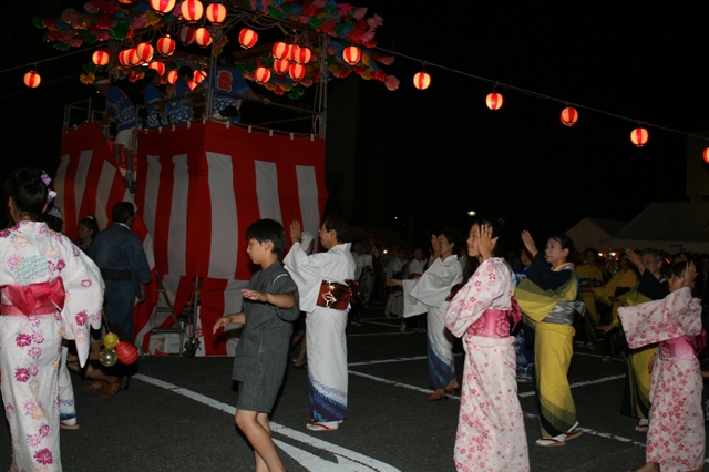 あぐいふれあい盆踊りの夕べ