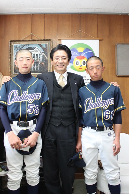 第44回日本少年野球春季全国大会に出場する東海ボーイズの竹内寛斗君(右・阿久比中3年)と新美貫太君(左・阿久比中3年)
