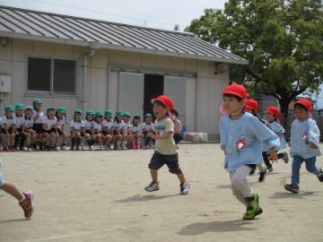 走った