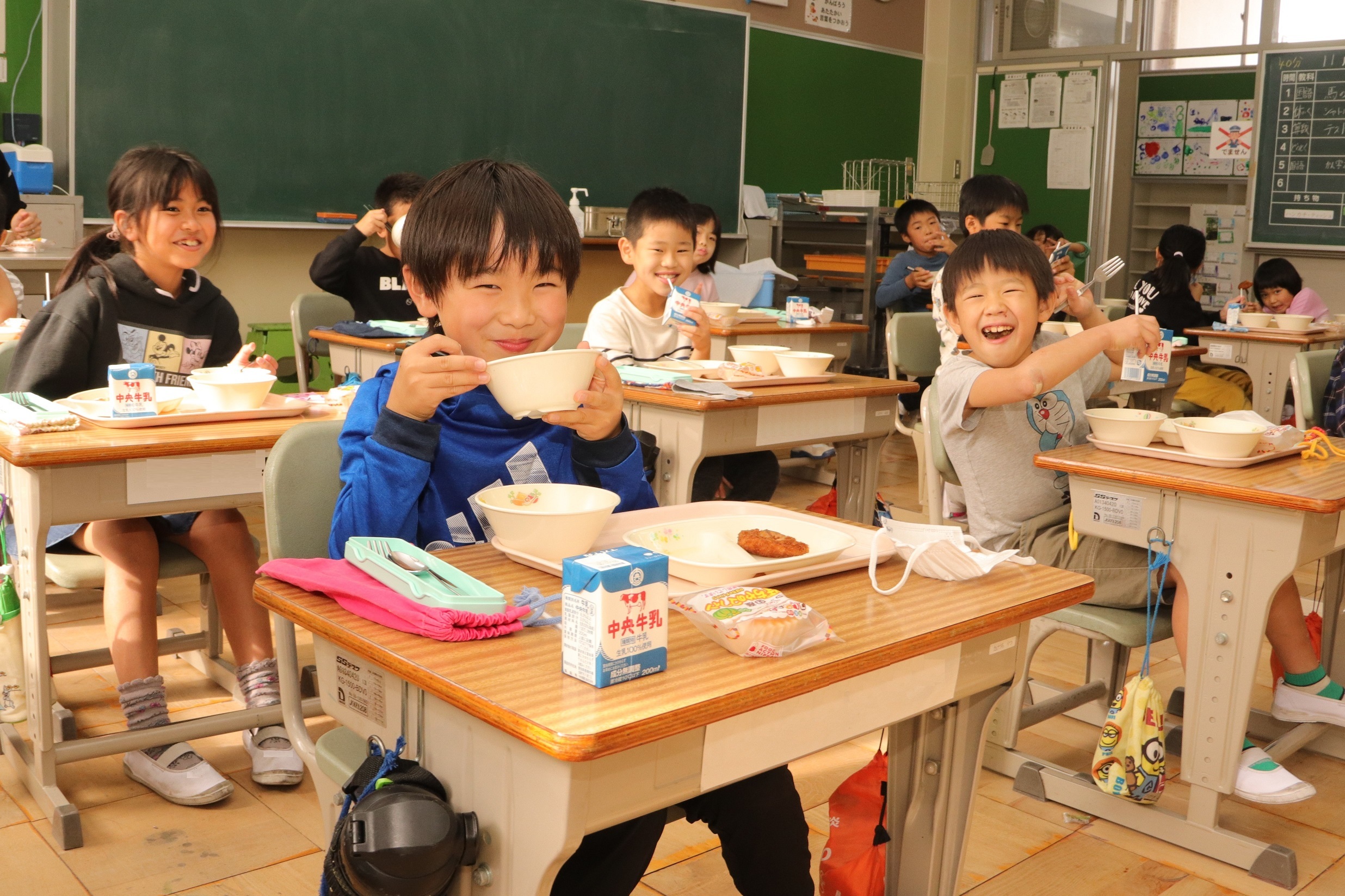 給食