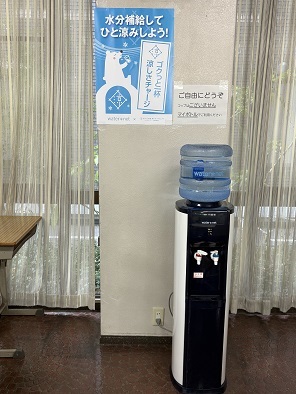 中央公民館本館設置の様子